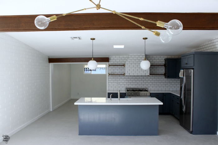 white subway tile kitchen