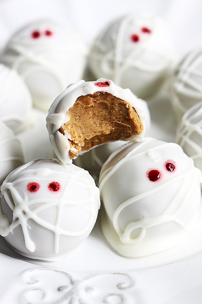 mummy-pumpkin-cheesecake-truffles-5