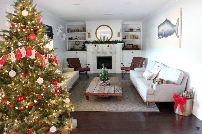 how to decorate a christmas tree 6 / dreambookdesign.com